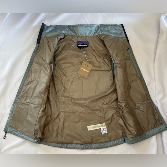 NWT Patagonia Nano Puff Vest Women's Size M Thermal Blue 2024 - Picture 8 of 16